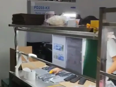 射出成形機 加工ビデオ5