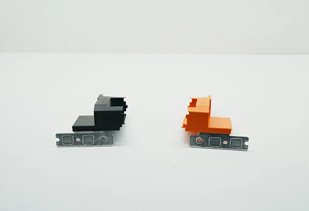 自動車