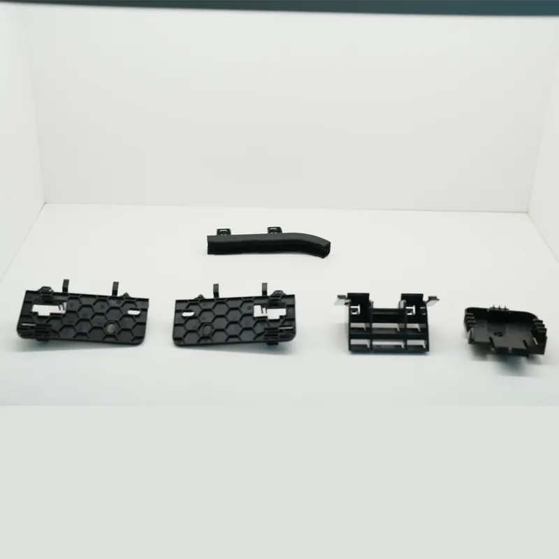 自動車内装プラスチック部品OEM