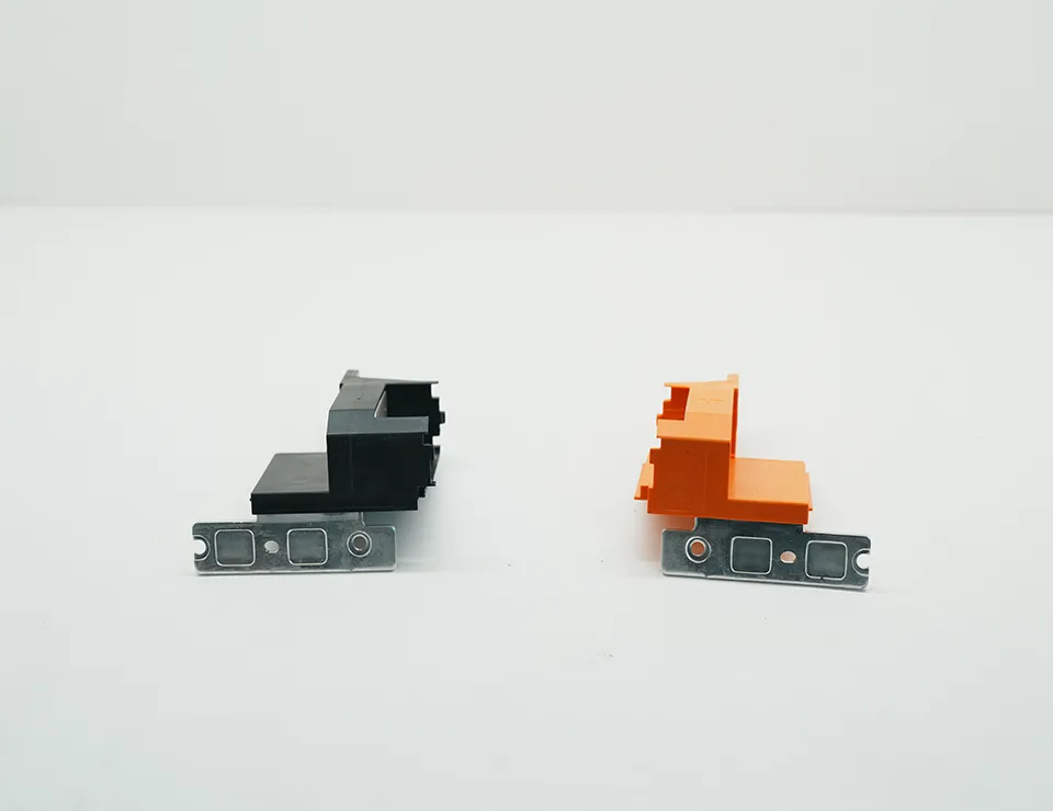 自動車内装部品
